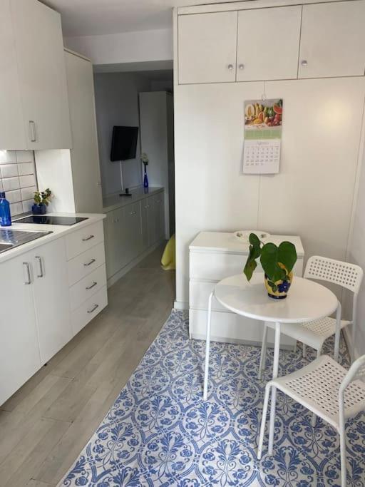 Encantador Estudio En Marbella Bagian luar foto