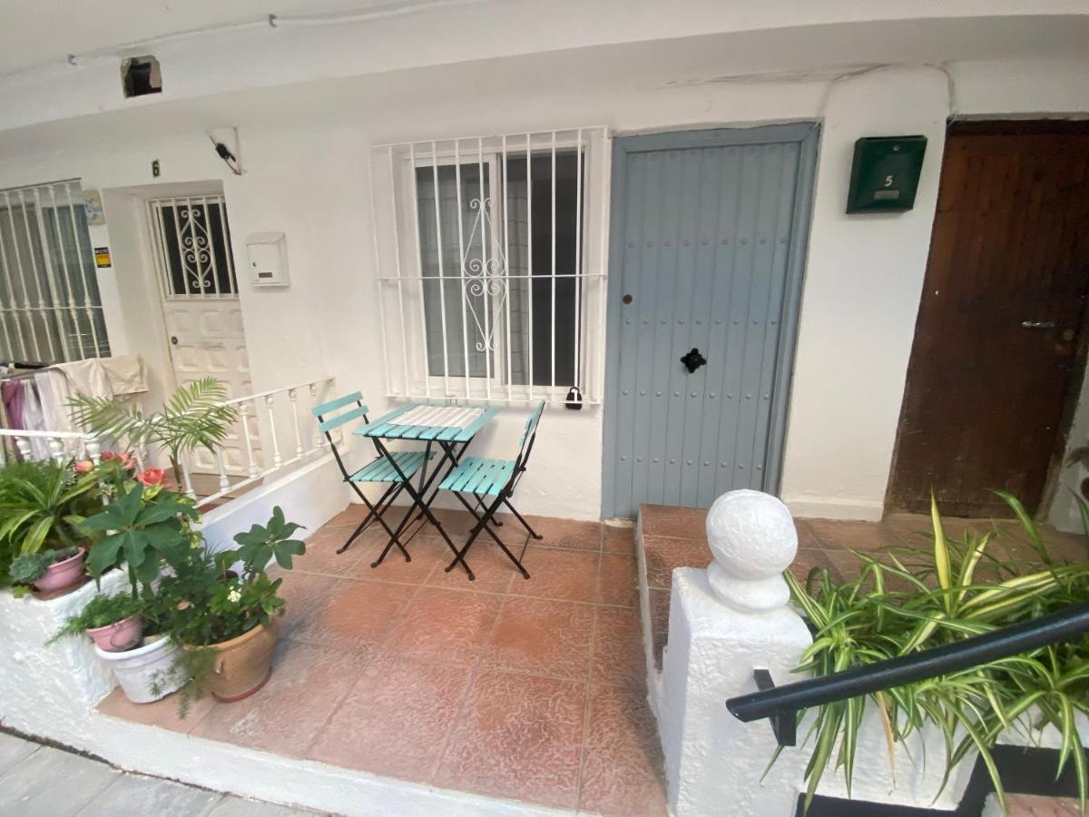 Encantador Estudio En Marbella Bagian luar foto